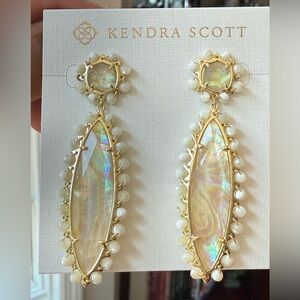 NWT-Kendra Scott Genevieve Iridescent Abalone Earrings